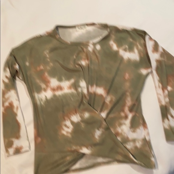 Tie dye top - Picture 11 of 11